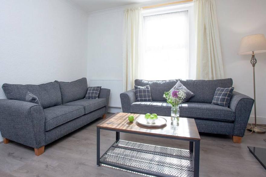 3 bedroom accommodation in Torquay