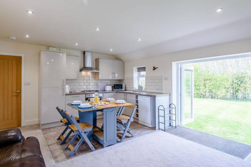 1 bedroom accommodation in Burgh le Marsh, near Skegness