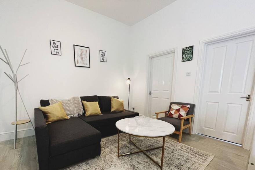 Stylish 3bed - Temple Meads Station - Free Parking