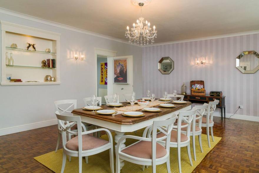 The Stables - Luxury 5 bedroom property