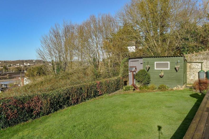 3 bedroom accommodation in Bideford