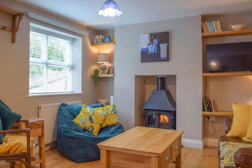 2 bedroom accommodation in Pembridge