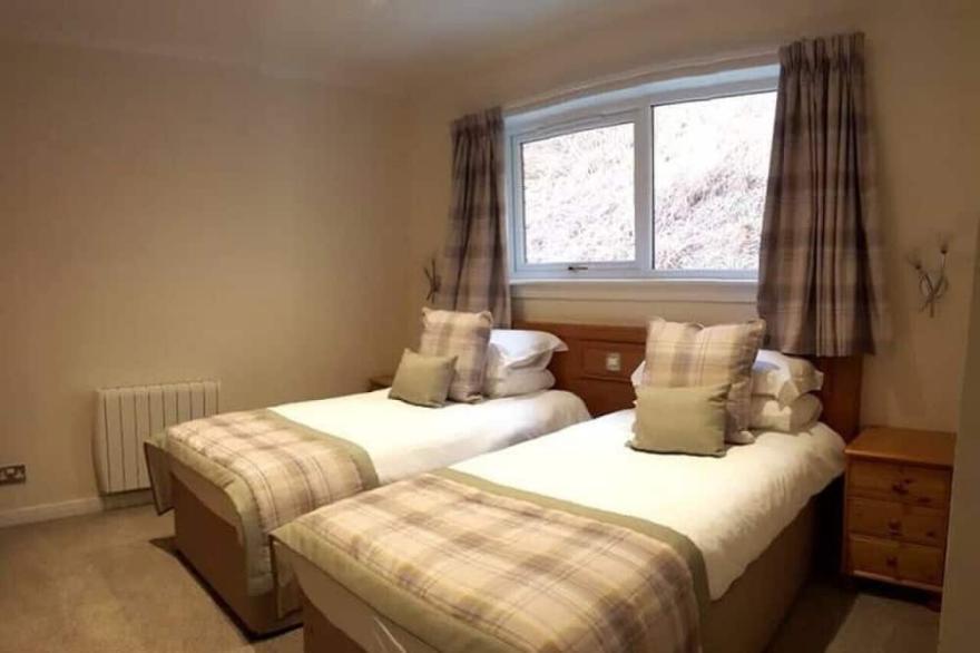 Loch Rannoch Highland Club, Red Deer 2