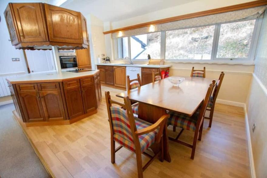 Loch Rannoch Highland Club, Highland Lodge 38