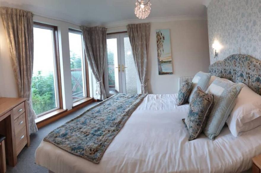 Loch Rannoch Highland Club, Lochside Lodge 5