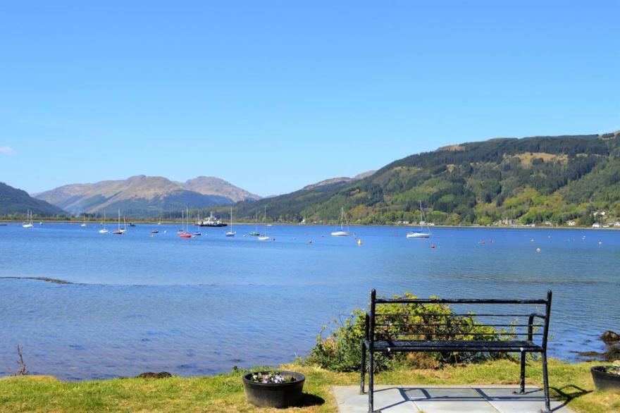 Breacan Lodge -  a lodge that sleeps 4 guests  in 2 bedrooms