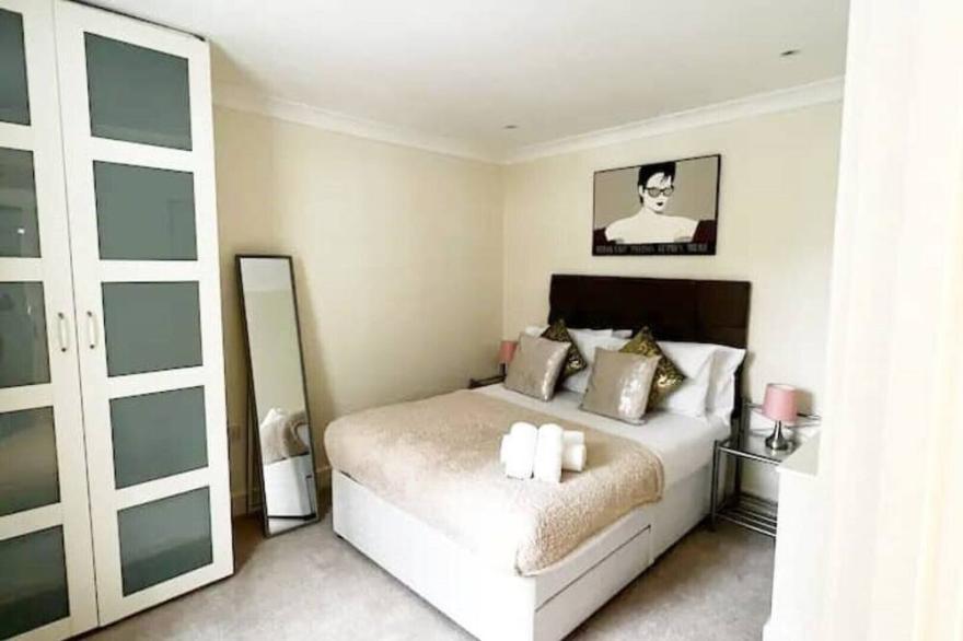 Stunning 3 Bed Townhouse in an Amazing Location