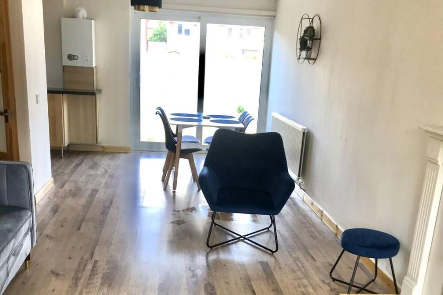 3 Bedroom Home With Driveway Parking