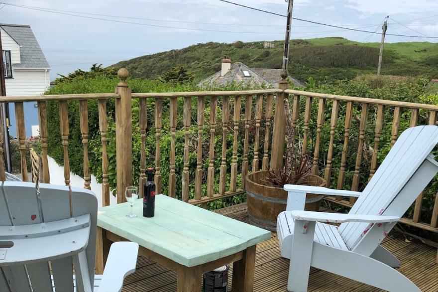 Large house in a small picturesque village with sea view