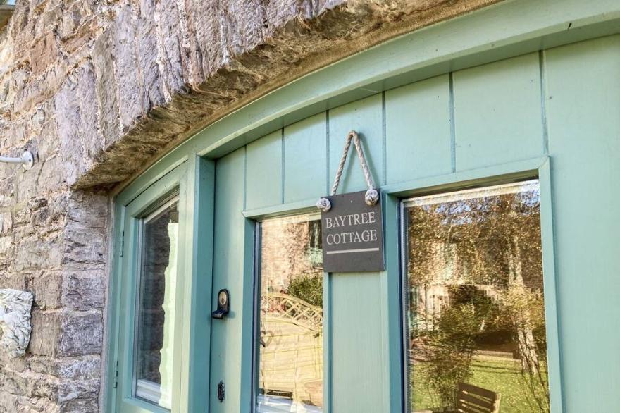 BAYTREE COTTAGE, character holiday cottage in Galmpton, Torbay