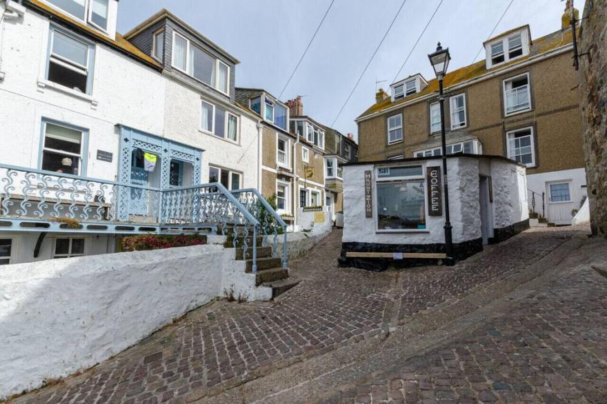 The Hobbit Flat - One Bedroom Apartment, Sleeps 2