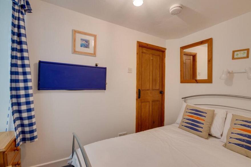 The Hobbit Flat - One Bedroom Apartment, Sleeps 2