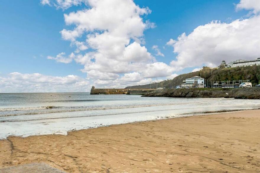 Cartref - Saundersfoot
