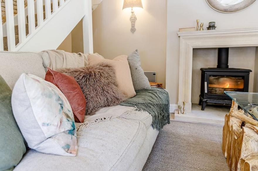 1 bedroom accommodation in Longborough, near Moreton-In-Marsh