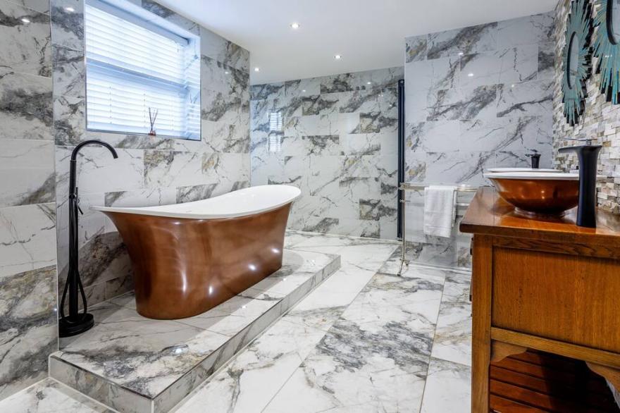 Softley View Ground Floor Castle Apartment