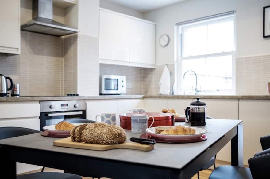 Sleeps 6#Central York#5★Townhouse#Parking#Cinema & Games Room