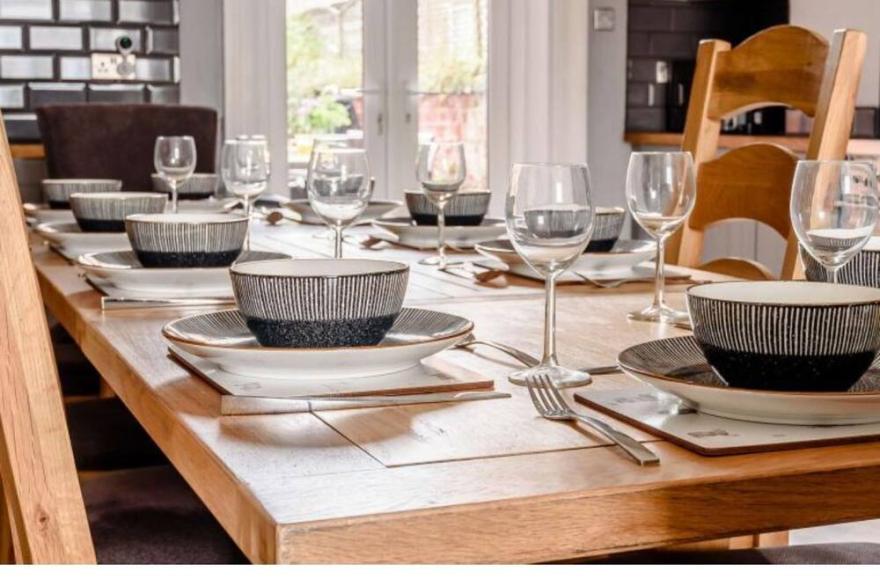 Luxury Holiday House in Southport Victoria House
