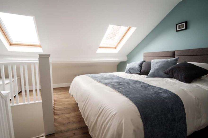 Sleeps 12#Central York#5★Townhouse#Parking#Cinema & Pool Table & Games Room
