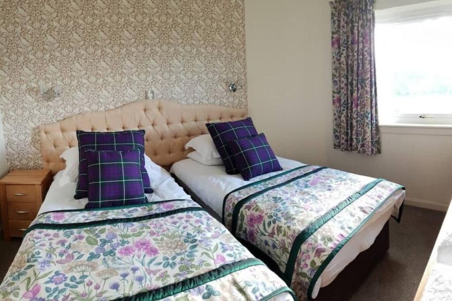 Loch Rannoch Highland Lodge 6