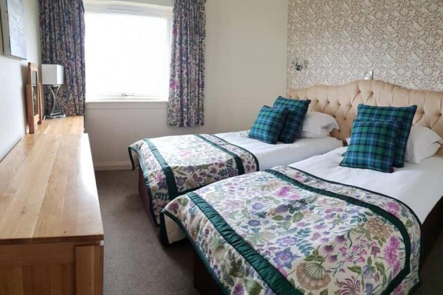 Loch Rannoch Highland Lodge 7