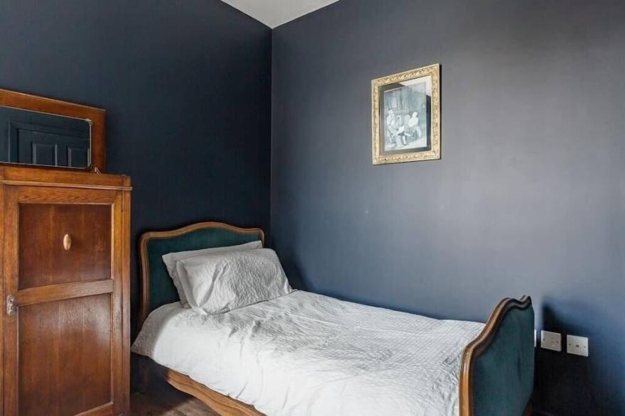 Walk to the Piccadilly Line From a Stunning Family House