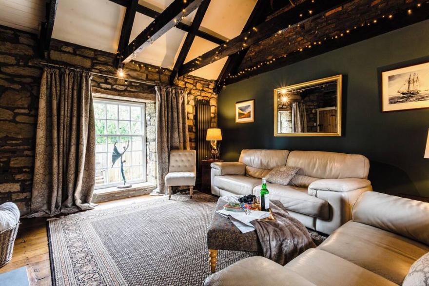 THE POACHERS POCKET, pet friendly, with open fire in Whittingham