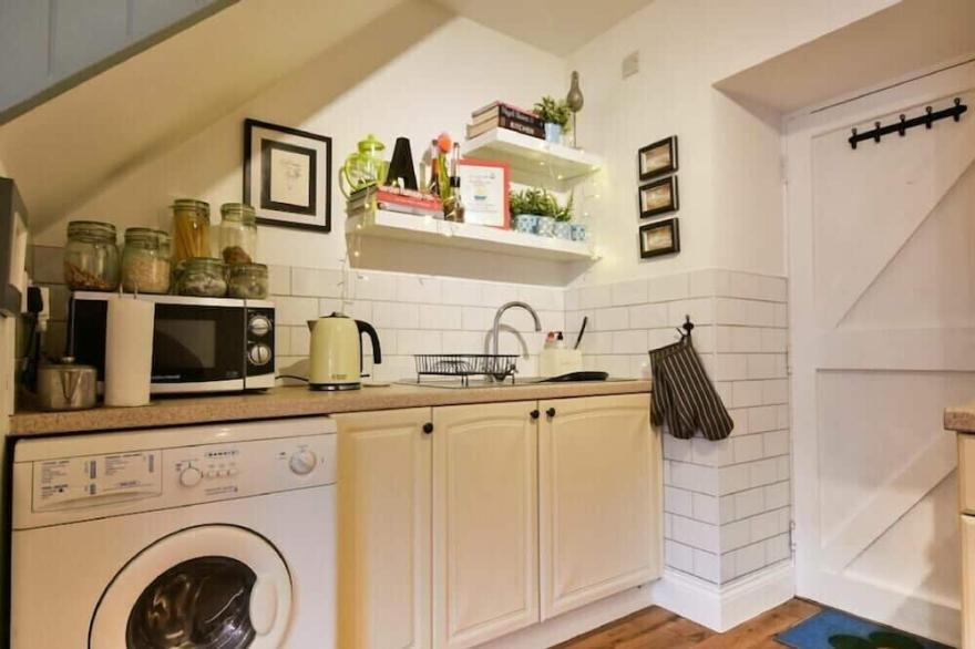 EIDER COTTAGE (SEAHOUSES), family friendly in Seahouses