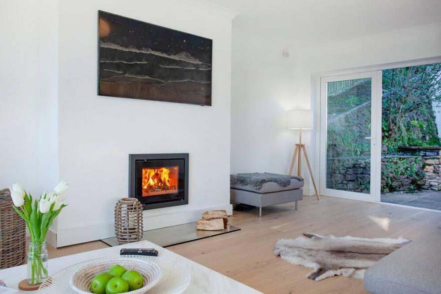 4 bedroom accommodation in Bonfire Hill