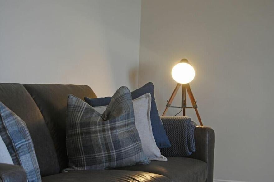 BRADACAR, pet friendly, country holiday cottage in Seahouses