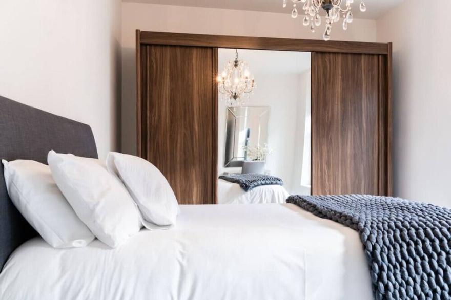 1 Bryan Street · Stylish 1-bed newly refurbished modern apartment