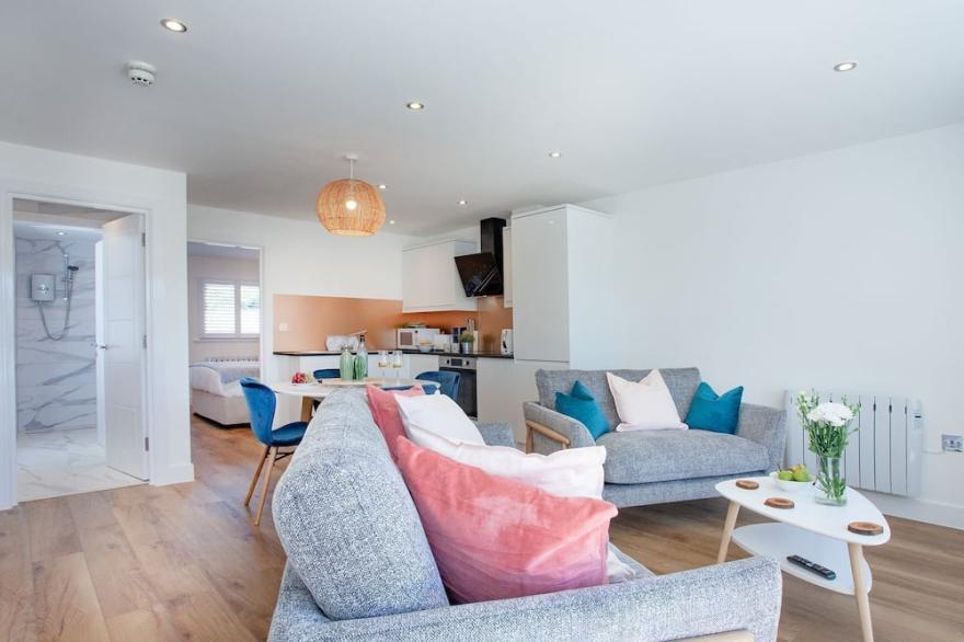 2 bedroom accommodation in Torquay