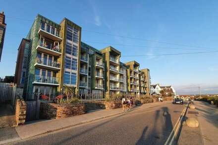 2 bedroom accommodation in Newquay