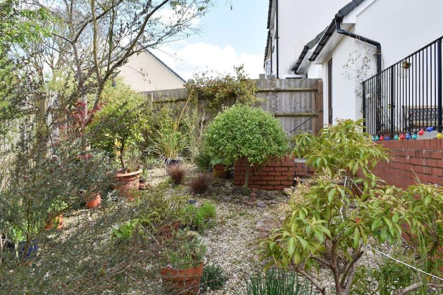 3 bedroom accommodation in Bampton, near Tiverton