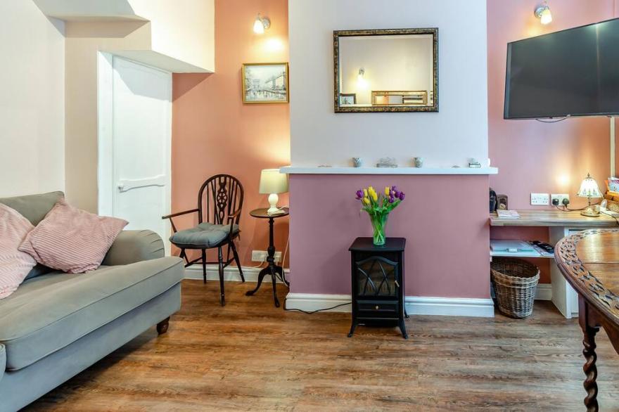 3 bedroom accommodation in Scarborough