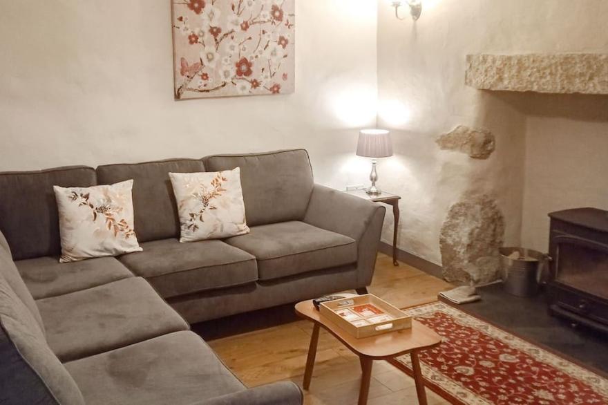 3 bedroom accommodation in Carnkie, near Carn Brea Redruth