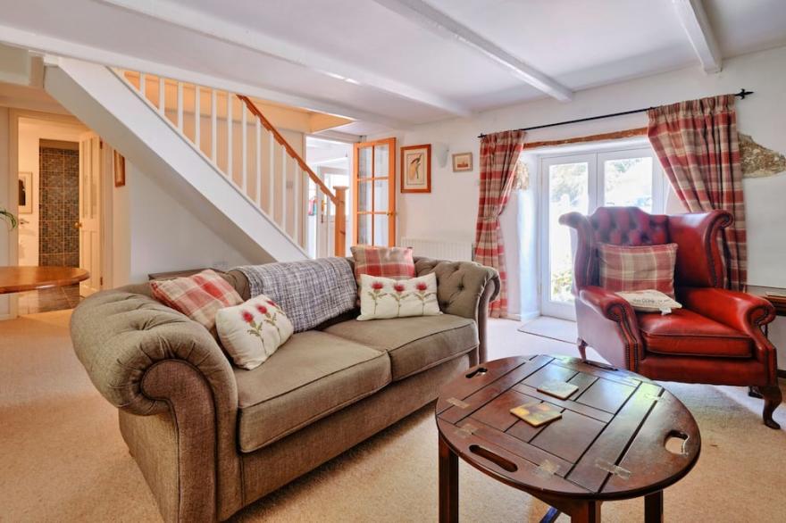 River Cottage - Characterful cottage near St. Ives