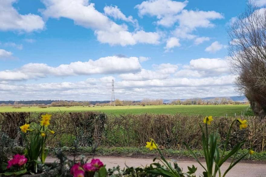 1 bedroom accommodation in Lower Godney