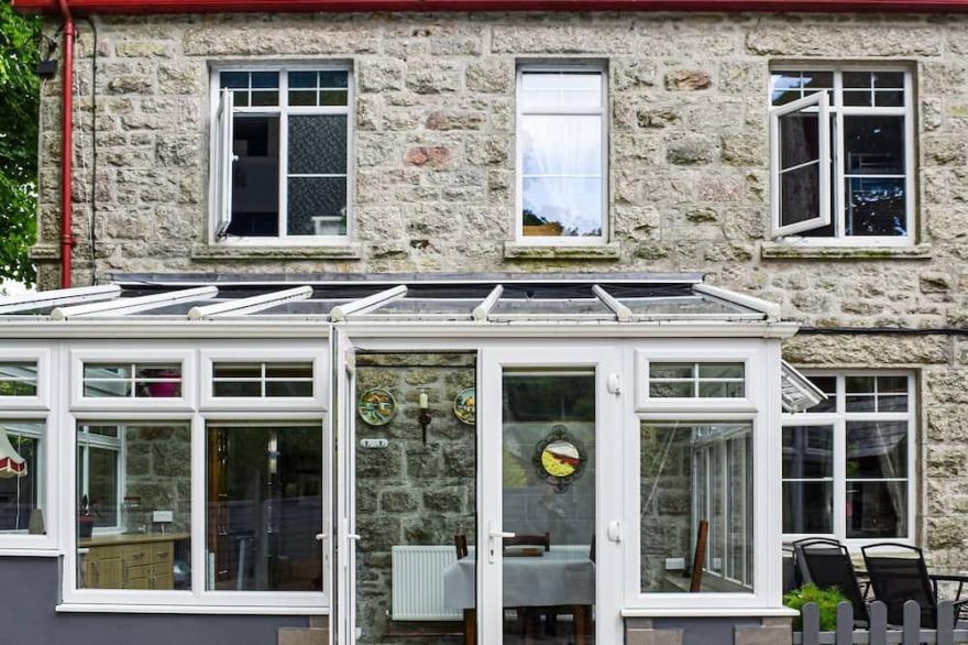 3 bedroom accommodation in St Austell