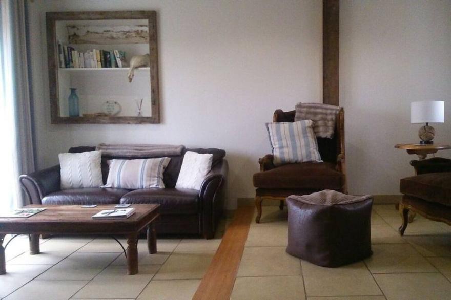 Swallow's Rest - Charming Self Catering Cottages With Sea & Countryside Views