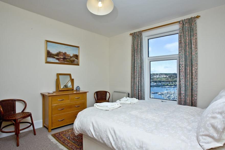 2 bedroom accommodation in Kingswear