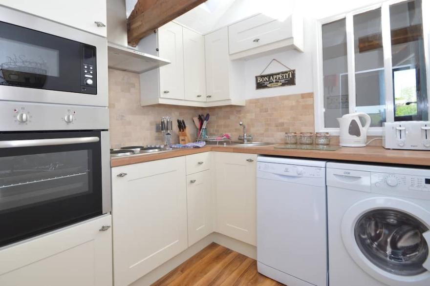 2 bedroom accommodation in Kingswear