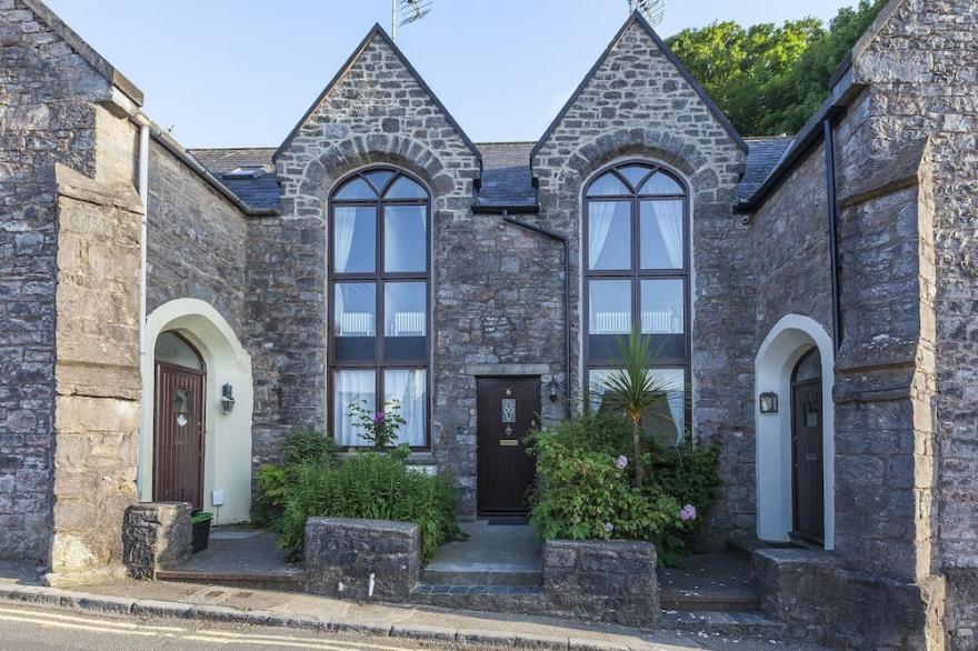 2 bedroom accommodation in Torquay