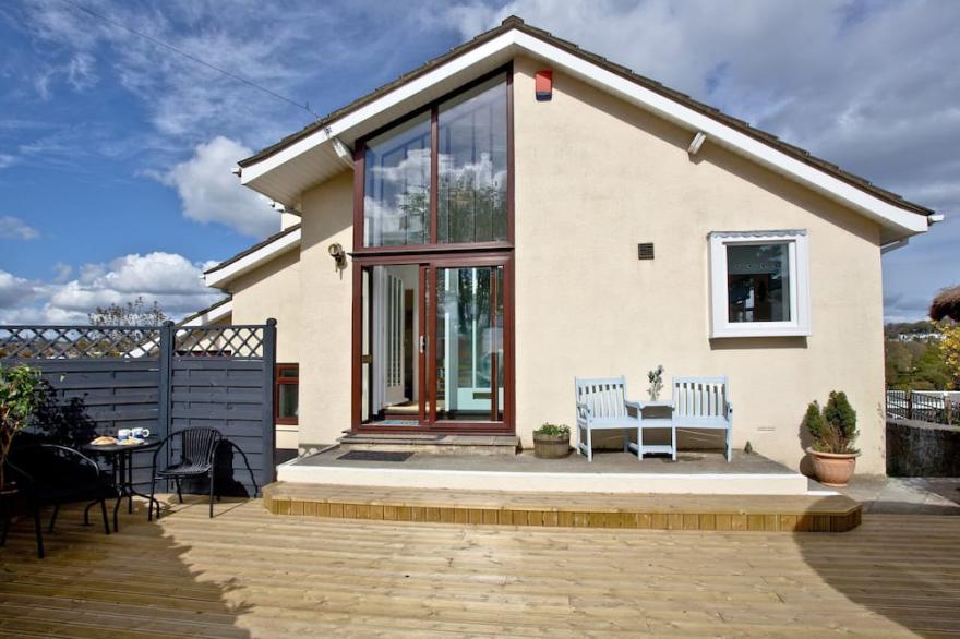 3 bedroom accommodation in Torquay