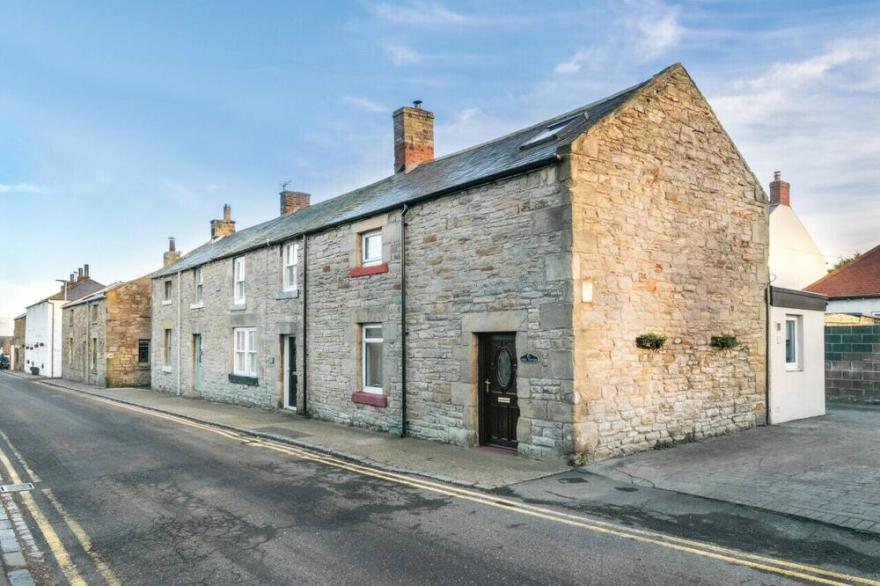 Creel Cottage - Two Bedroom House, Sleeps 4