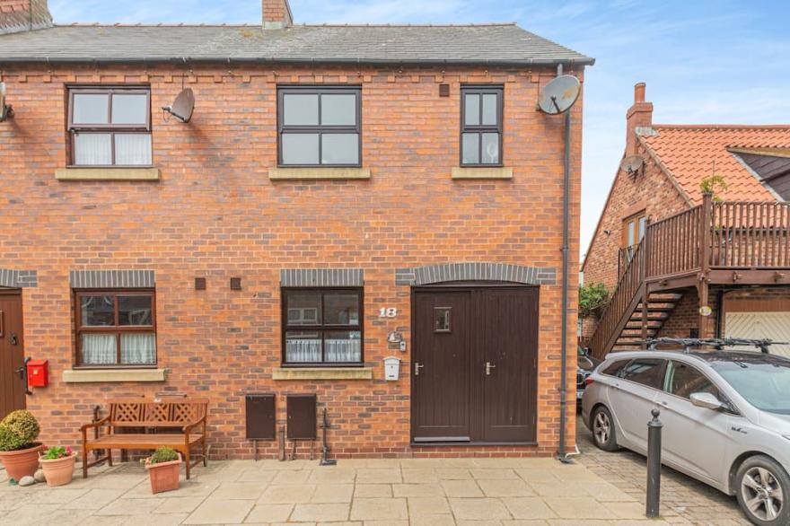 3 bedroom accommodation in Abraham’s Quay, Whitby