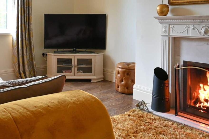4 bedroom accommodation in Cottam, near Driffield