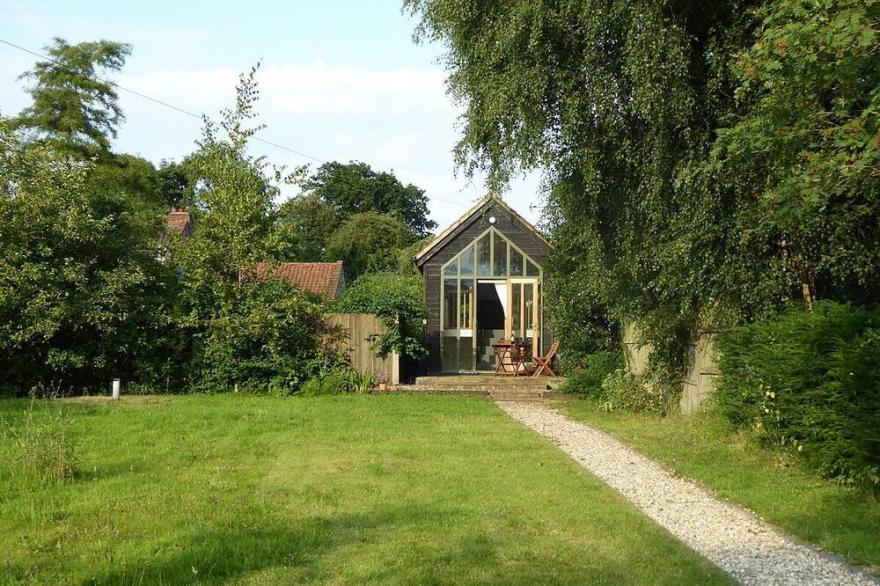 1 bedroom accommodation in Hoe, near Dereham