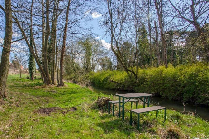 2 bedroom accommodation in Aiskew, near Bedale