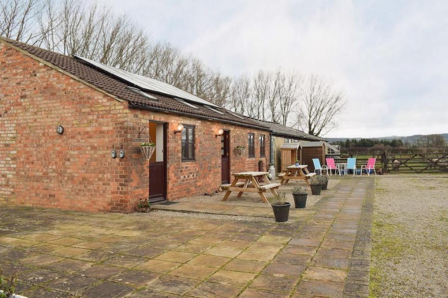 2 bedroom accommodation in South Kilvington, near Thirsk