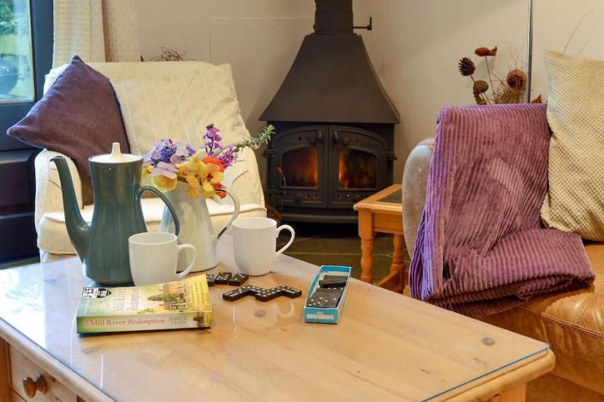 2 bedroom accommodation in Derriton, near Holsworthy